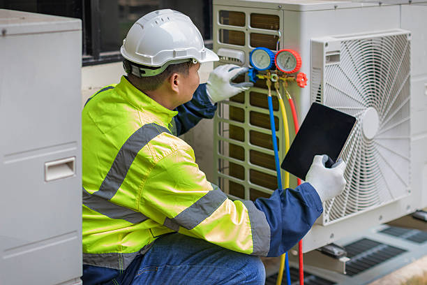 Professional Hvac technician working in Central Falls, RI